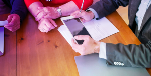 Como um site institucional pode gerar contratos de alto valor